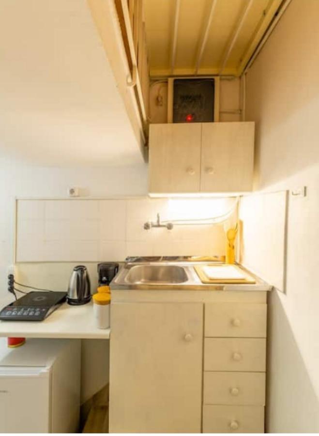 Acropolis Elegant Maisonette By Lodgespot Athen Eksteriør bilde