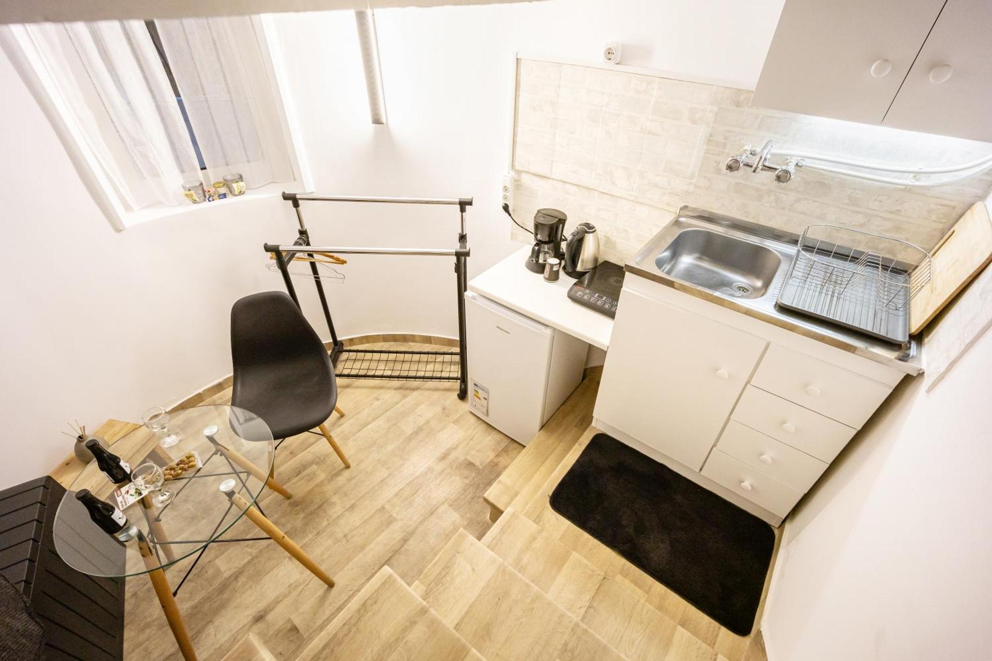 Acropolis Elegant Maisonette By Lodgespot Athen Eksteriør bilde