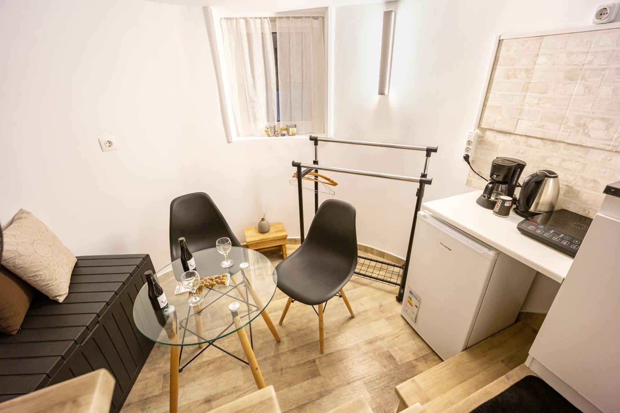 Acropolis Elegant Maisonette By Lodgespot Athen Eksteriør bilde